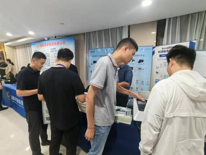 合作伙伴-开云官方端网站登录入口出席第四十二届河南省建筑电气学术交流年会